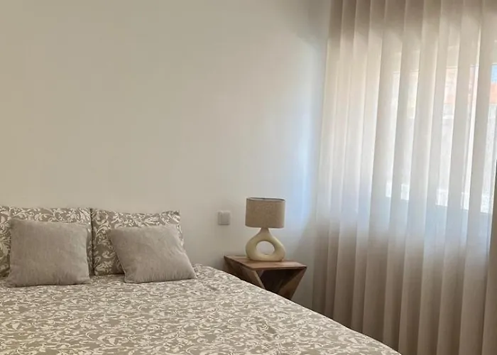 Lux 56 Aveiro Apartmán *